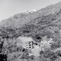 New Houses in Hidden Valley